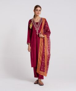 Maroon Embroidered Zareen Velvet Set with Dupatta